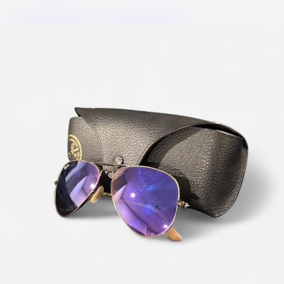 Ray-Ban Aviator Polarized Sunglasses with Purple Mirrors Lenses - Picture 2 of 4